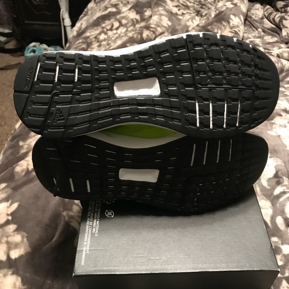 Adidas Duramo 8m shoes size 8.5 men’s - Picture 3 of 5